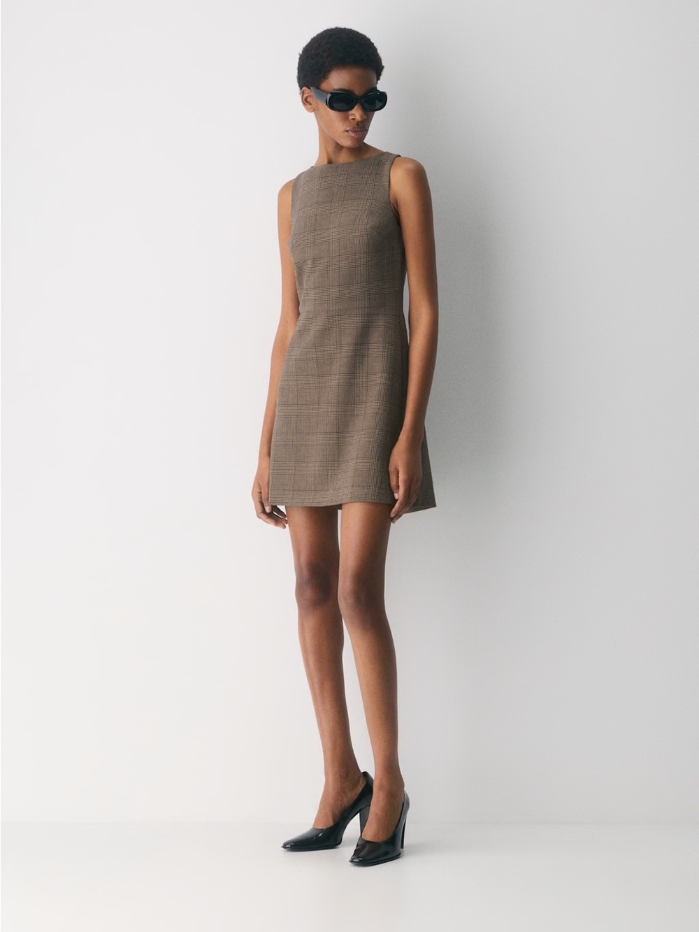 NWOT - Aritzia Bond Dress - Size 6 - Tyson Chk Brown/Taupe